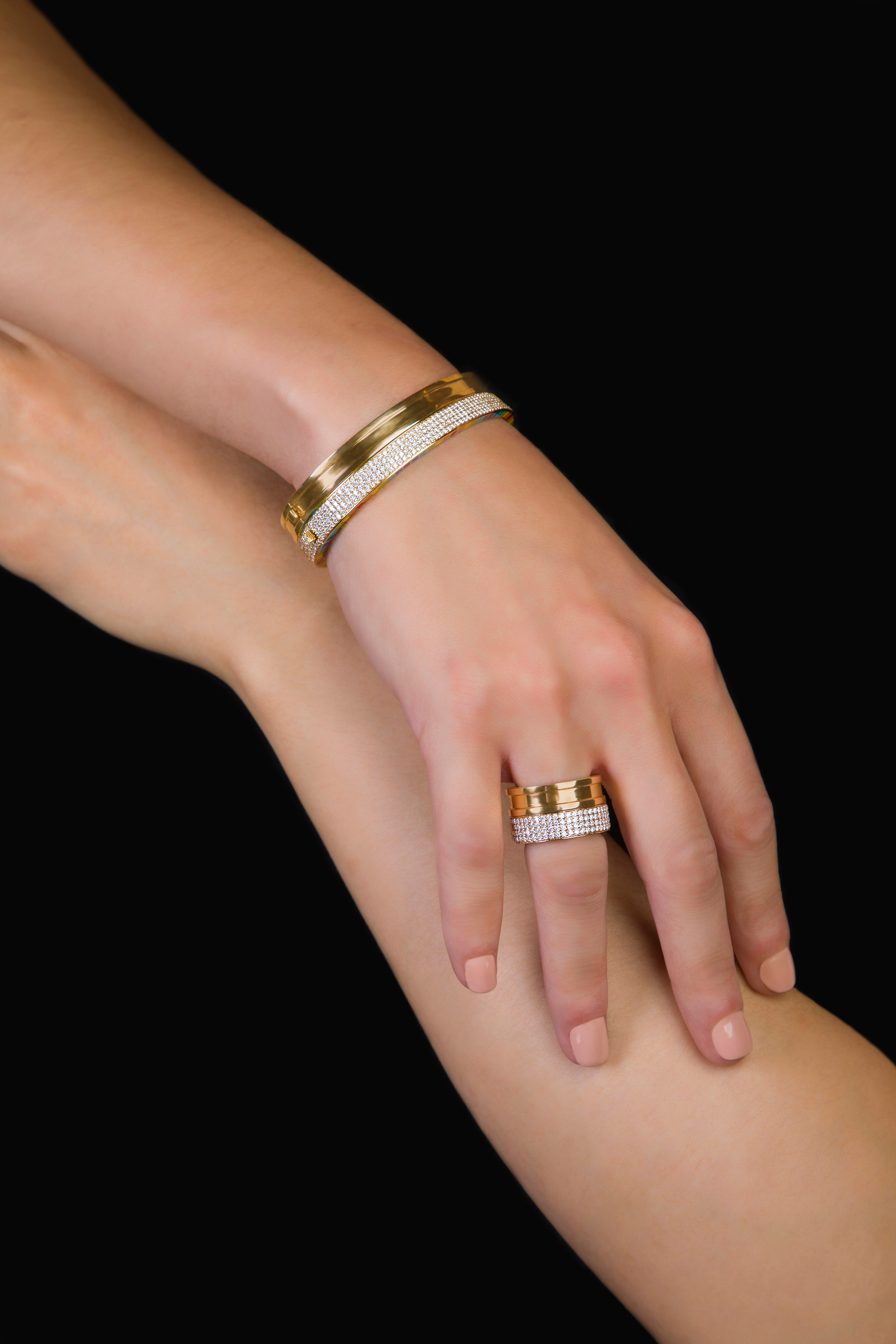 Me Yellow Gold Full Diamond Bracelet — фото 2