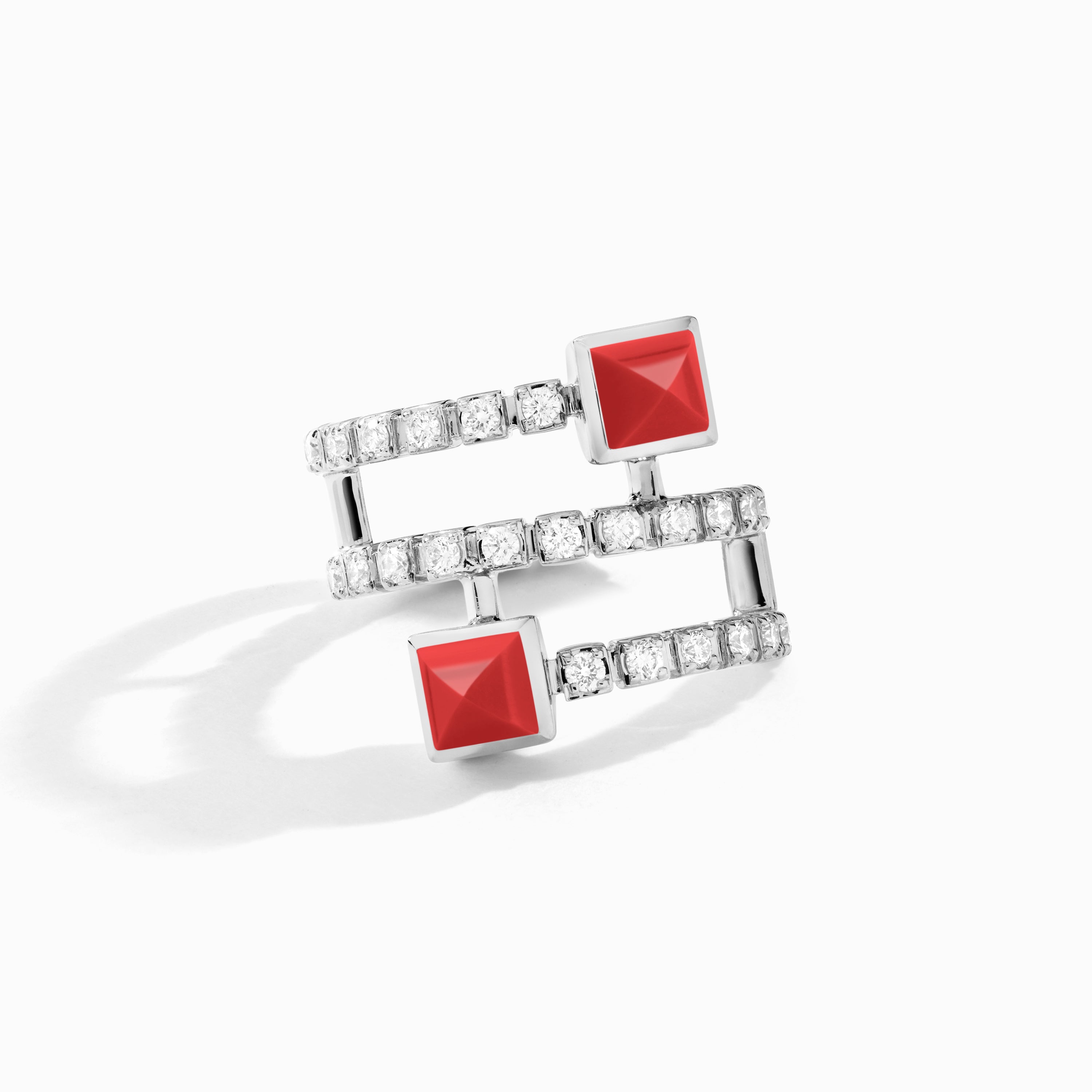 Cleo Lotus Twist Ear Cuff (Single R) — фото 21