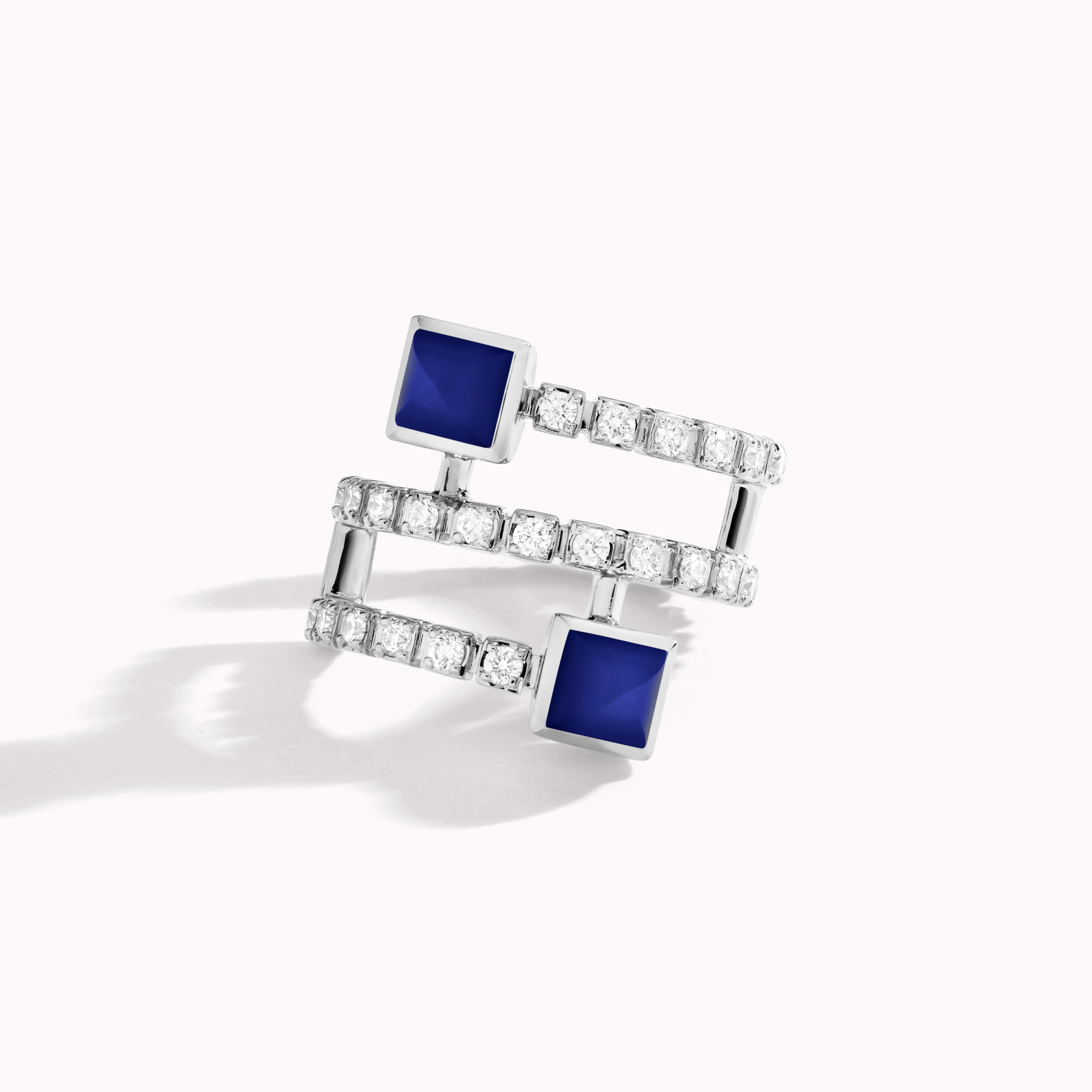 Cleo Lotus Twist Ear Cuff (Single L) — фото 12