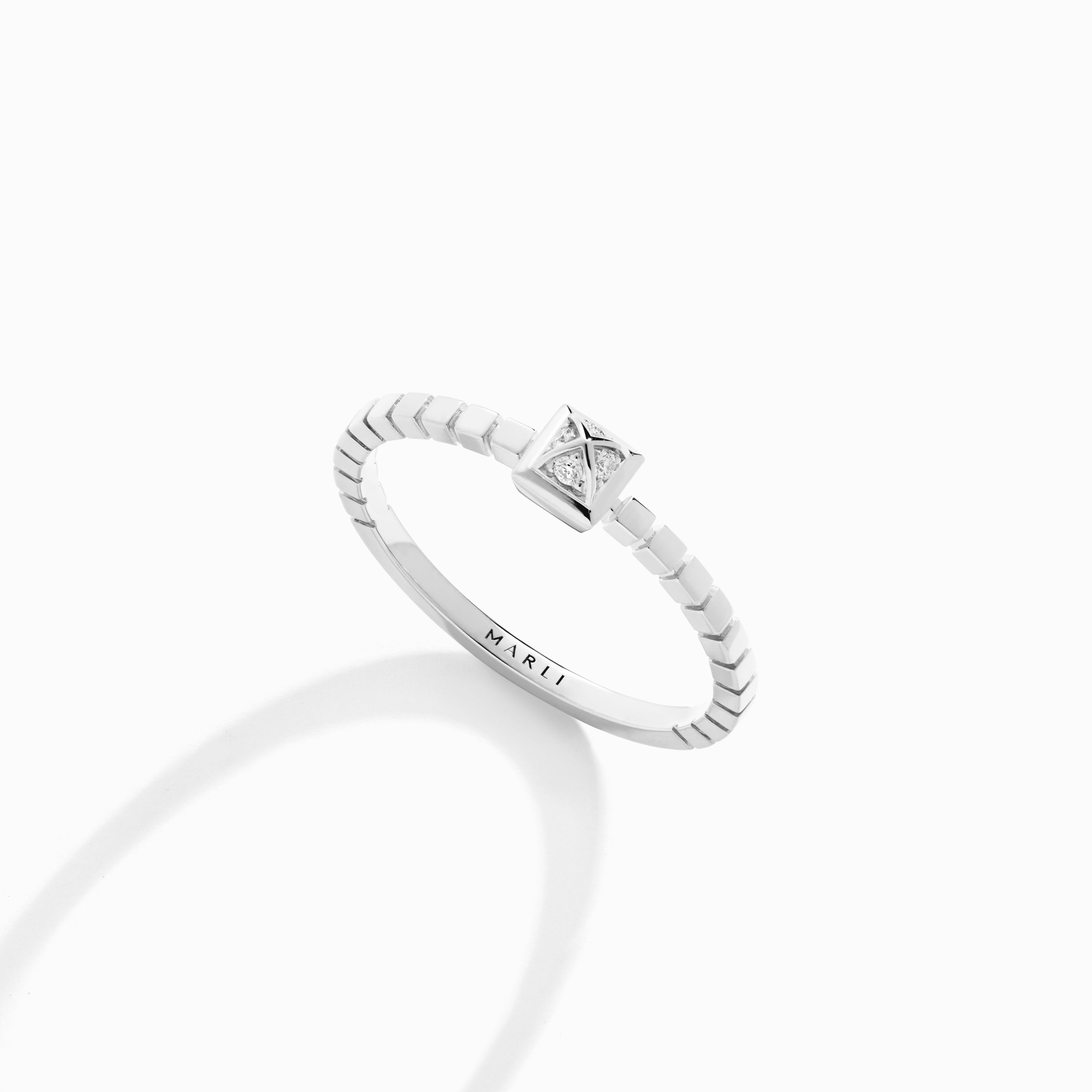 Cleo Lotus Full Diamond Ring — фото 5