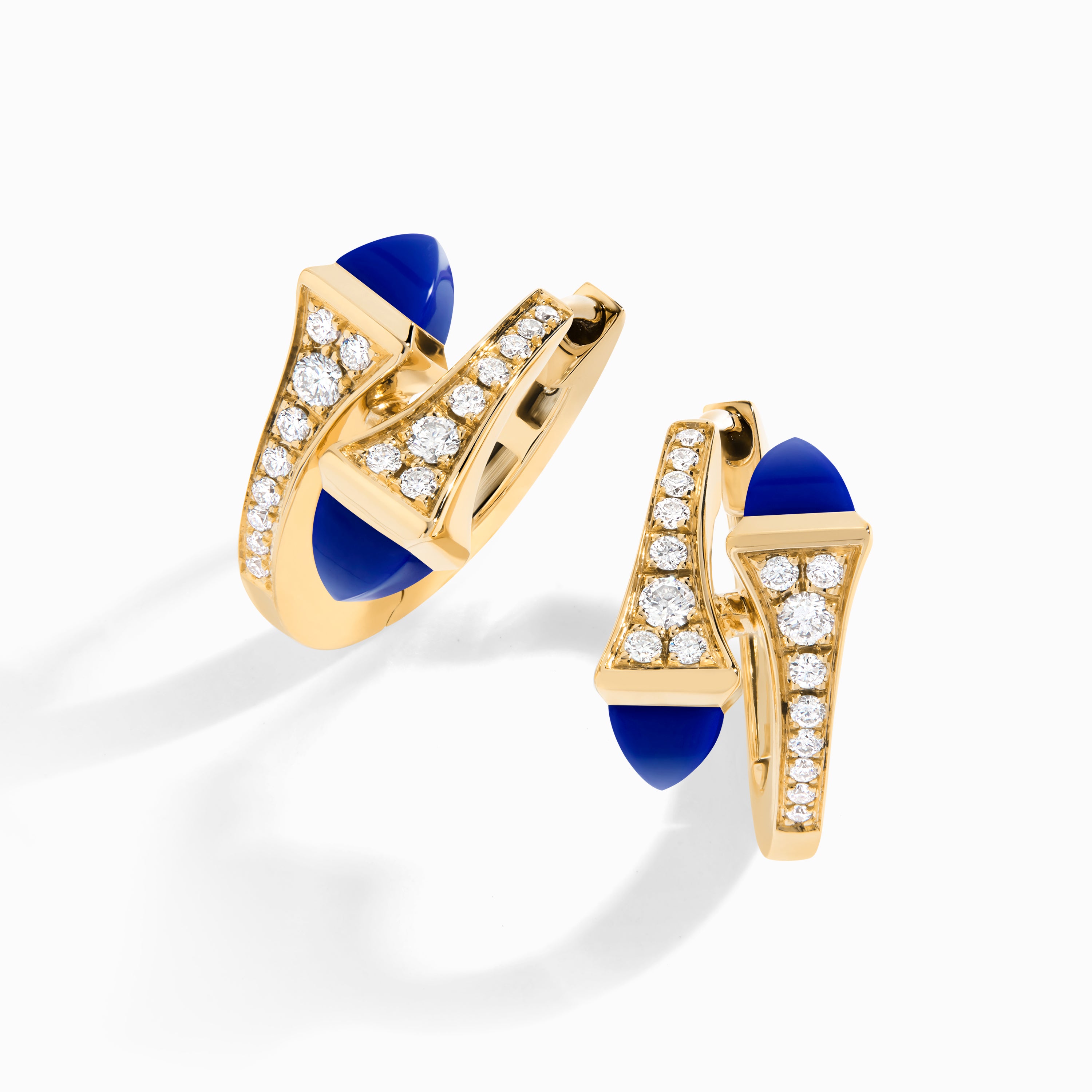 Cleo Diamond Huggie Earrings — фото 1