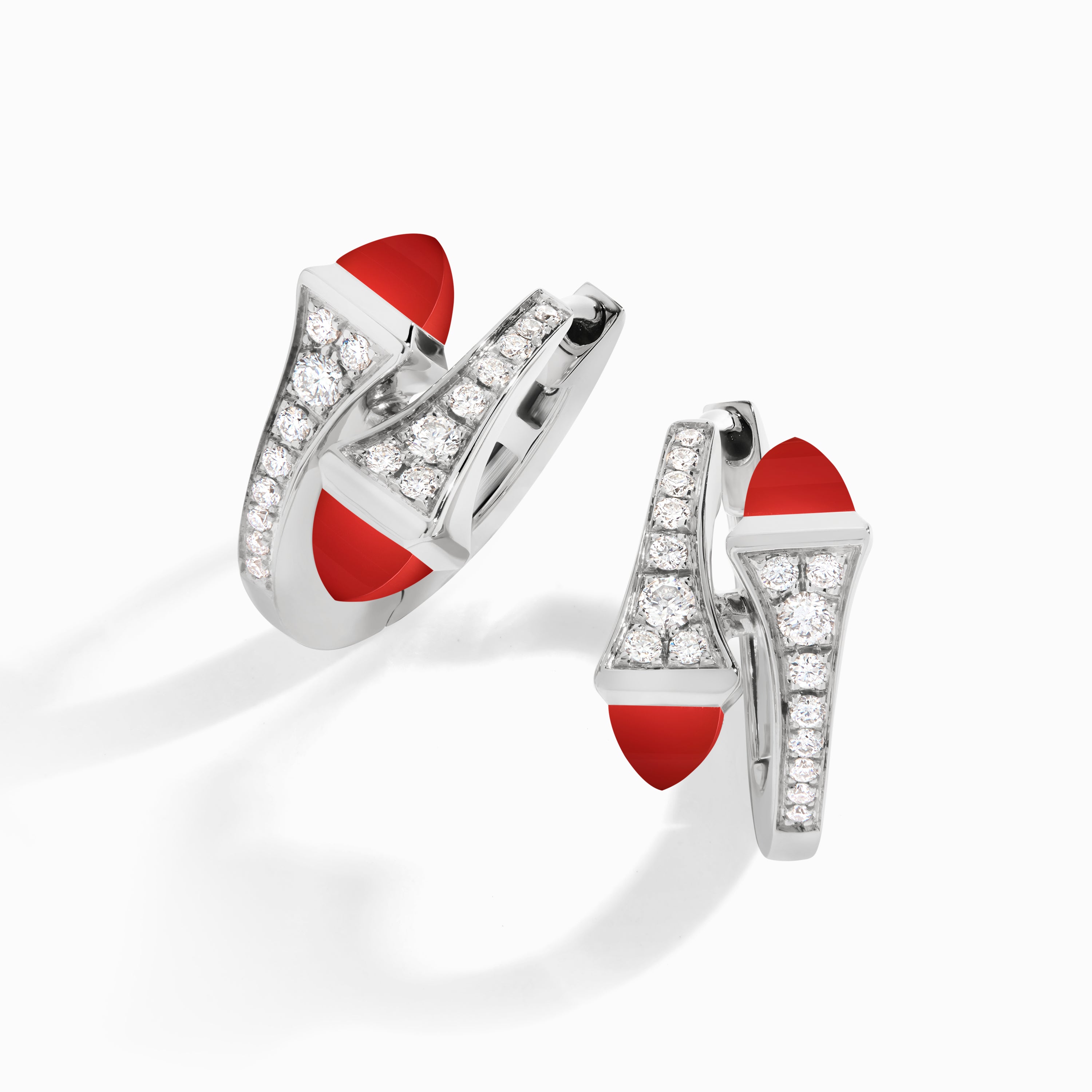 Cleo Diamond Huggie Earrings — фото 67