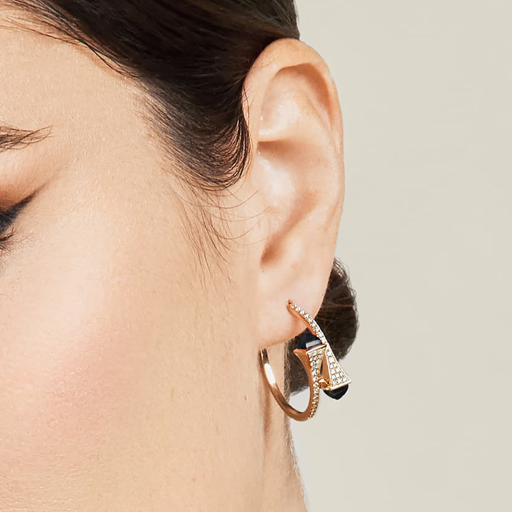 Cleo Diamond Small Hoop Earrings — фото 64