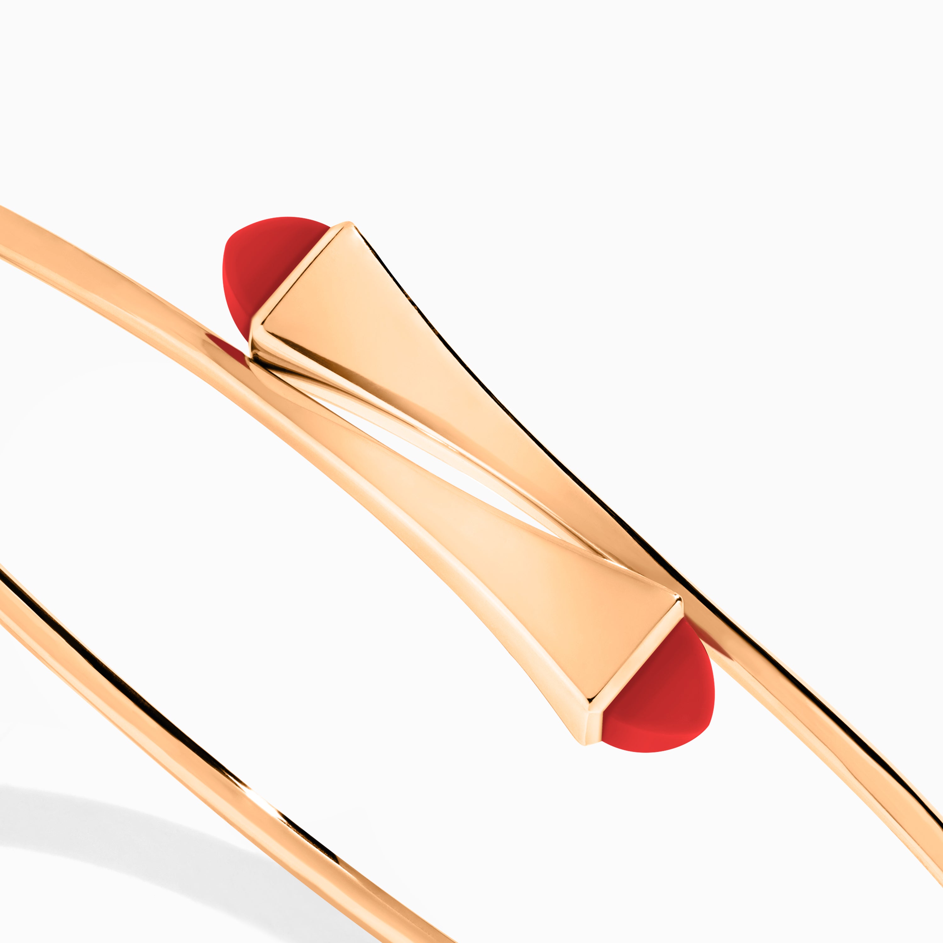 Cleo Wire Gold Slip-On Bracelet — фото 120