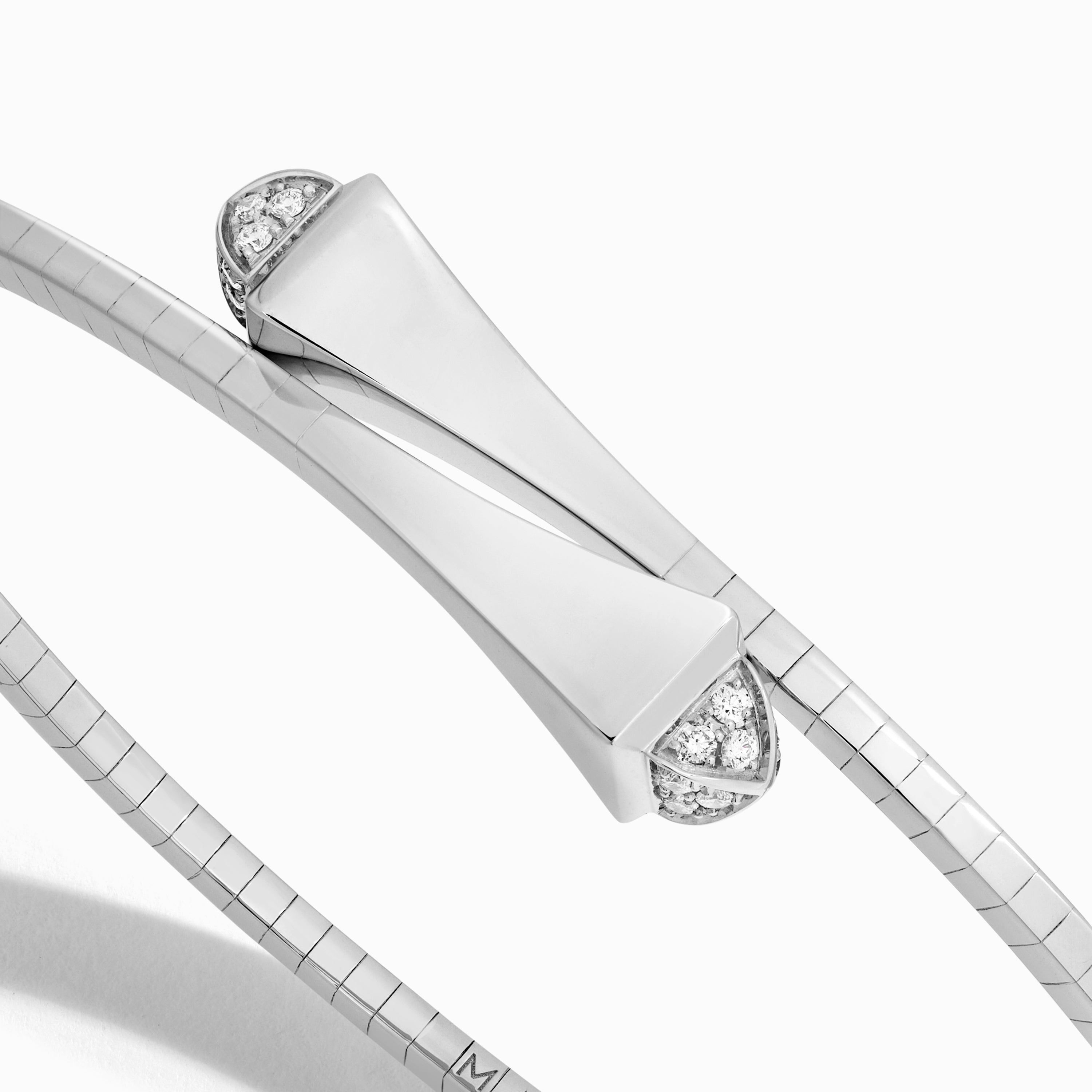Cleo Gold Slim Slip-On Bracelet with Diamond Pyramids — фото 9
