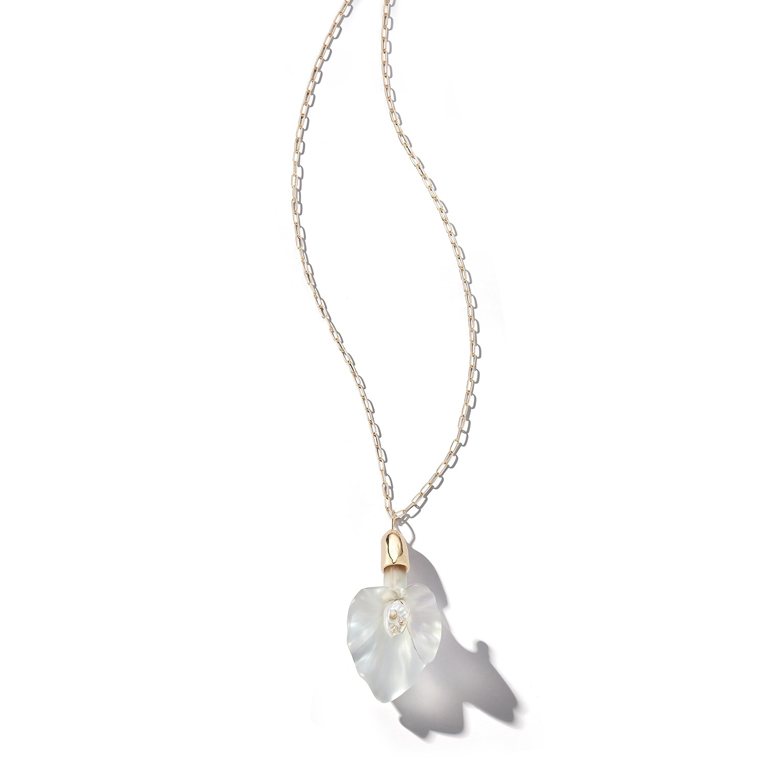 14kt Calla Lily Baroque Pearl and Diamond Necklace — фото 2