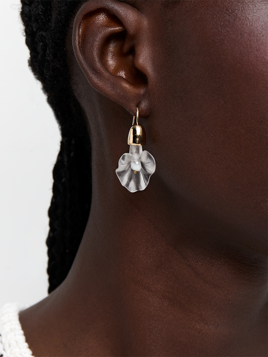 14kt Calla Lily Baroque Pearl Drop Earrings — фото 5