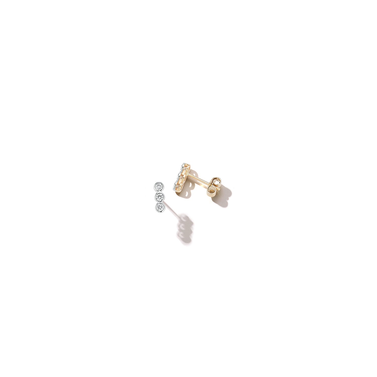 14kt Trio Diamond Bar Studs — фото 1