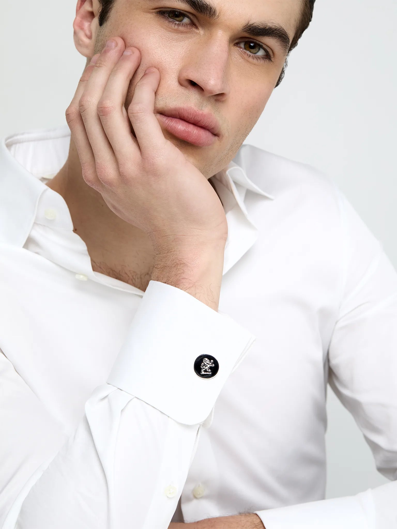 Lion Coin Cufflinks — фото 3