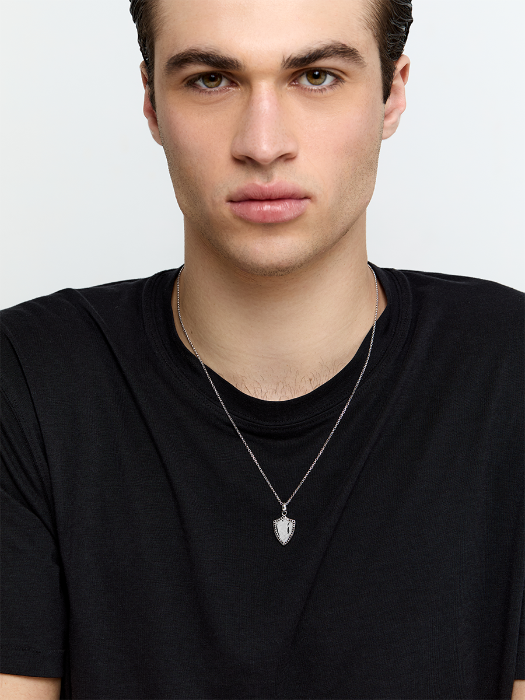 Black Diamond Shield Necklace — фото 4