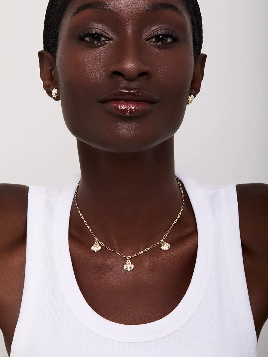 14kt 3 Petite Venus Shell Necklace — фото 2