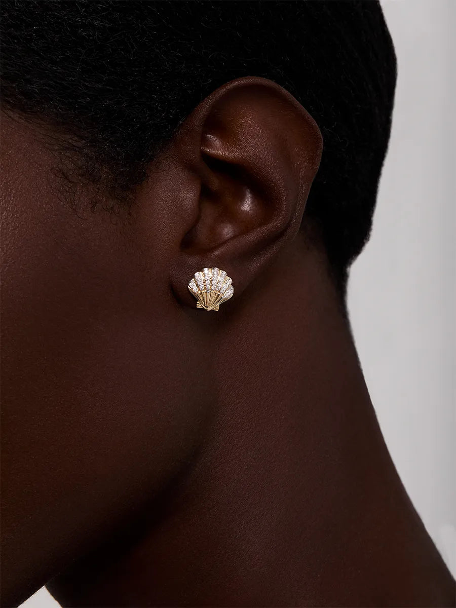 14kt Diamond Venus Shell Studs — фото 2