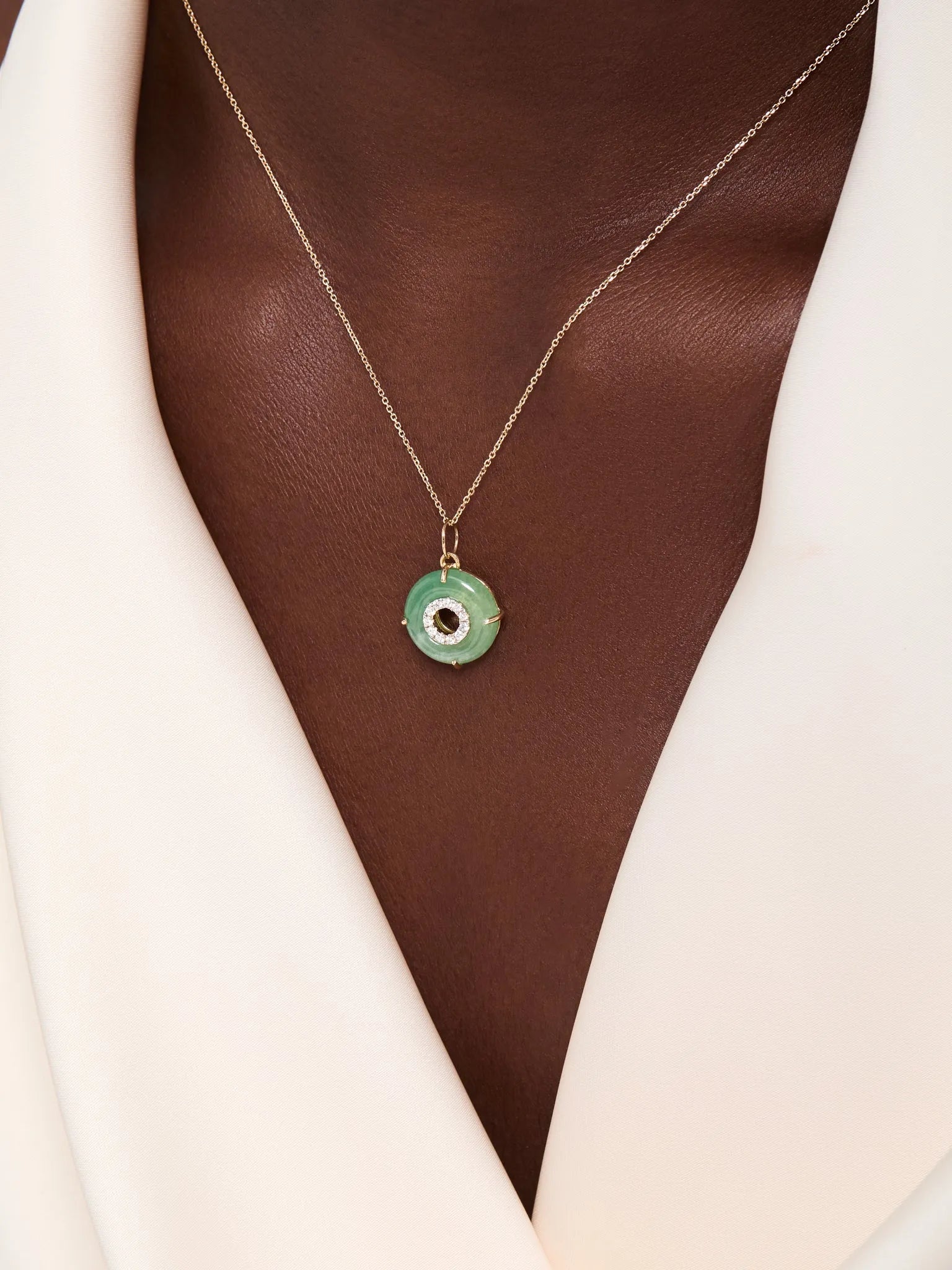 14kt Jade Donut Diamond Inner Circle Necklace — фото 2