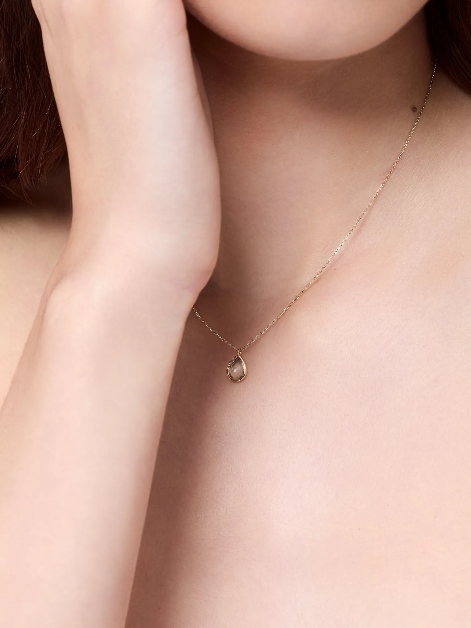 14kt Green Amethyst Bezel Pear Drop Necklace — фото 3