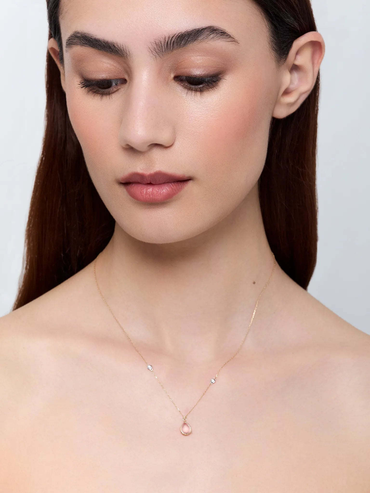 14kt Pink Topaz Pear and Diamond Bezel Necklace — фото 2