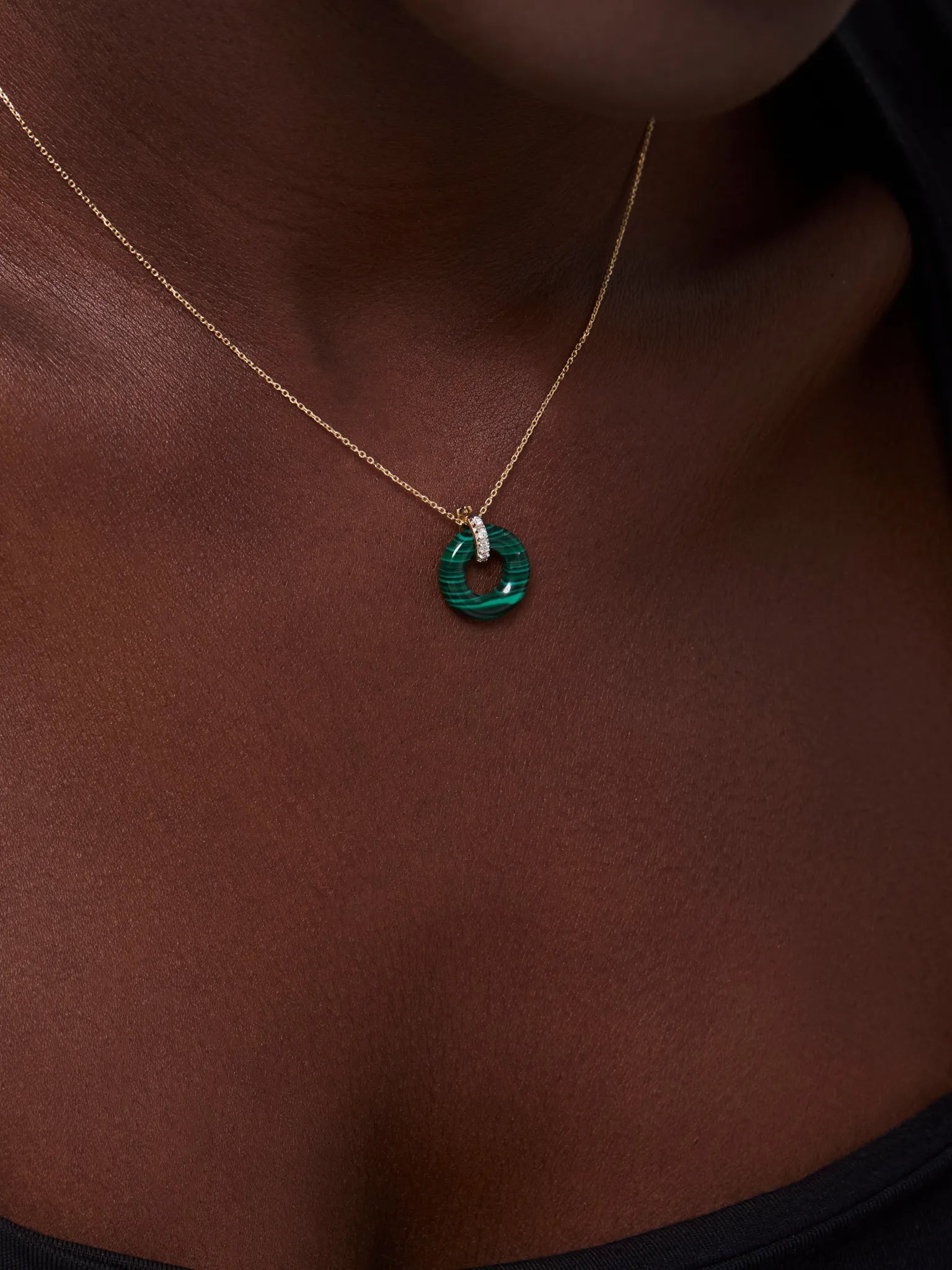 14kt Malachite Donut and Diamond Door Knocker Necklace — фото 3