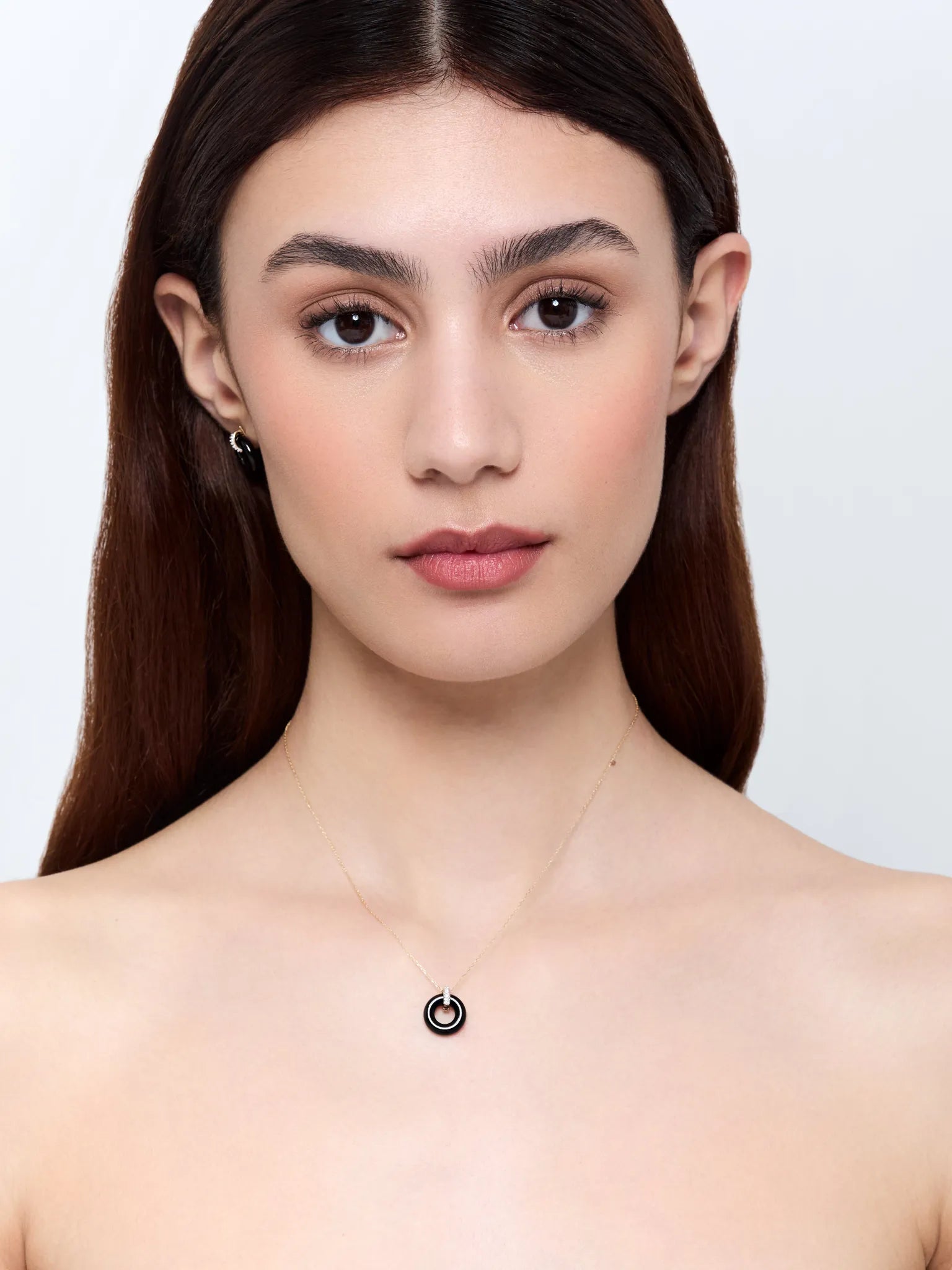 14kt Onyx Donut and Diamond Door Knocker Necklace — фото 2