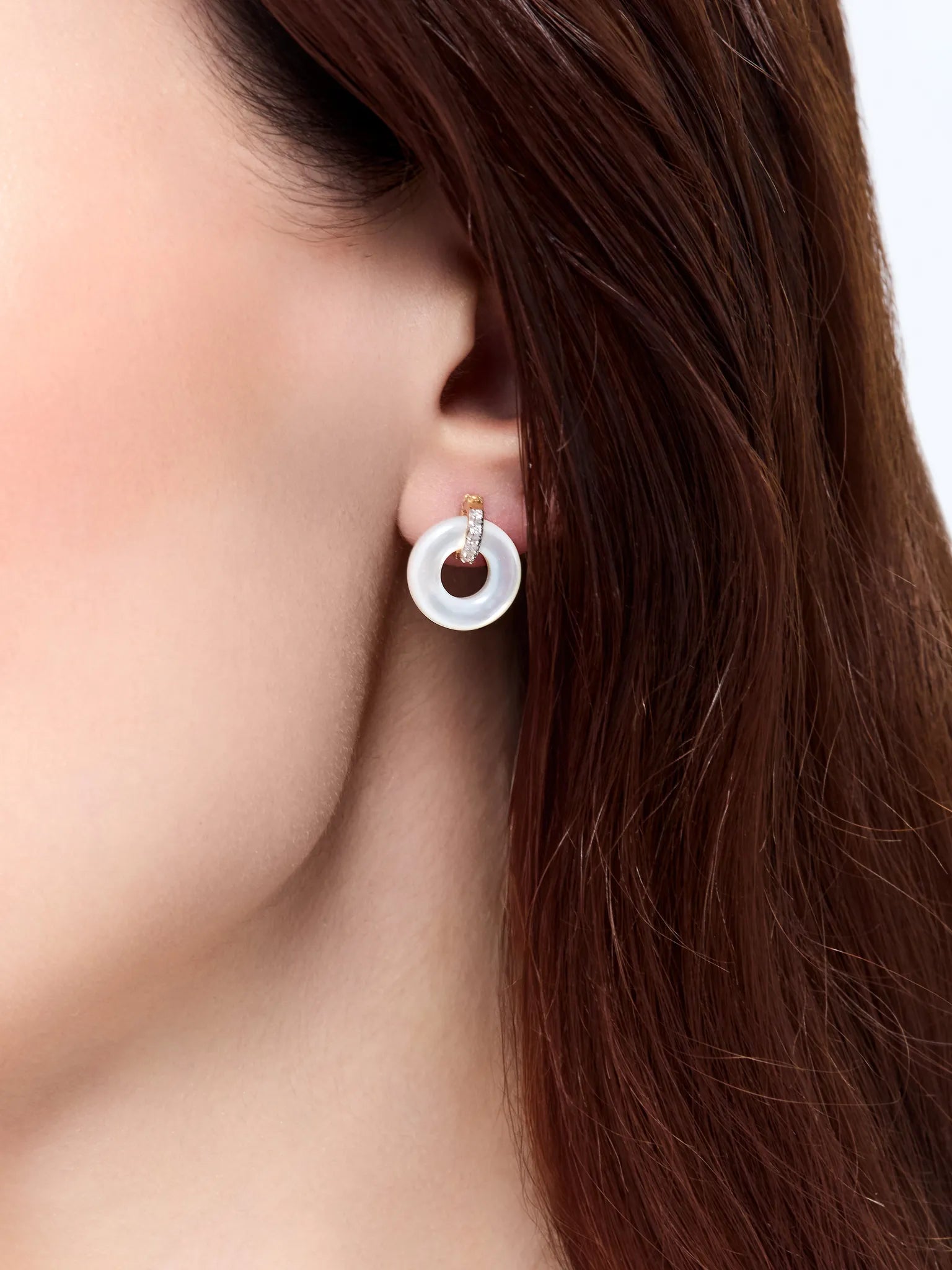 14kt Mother of Pearl Donut and Diamond Door Knocker Earrings — фото 2