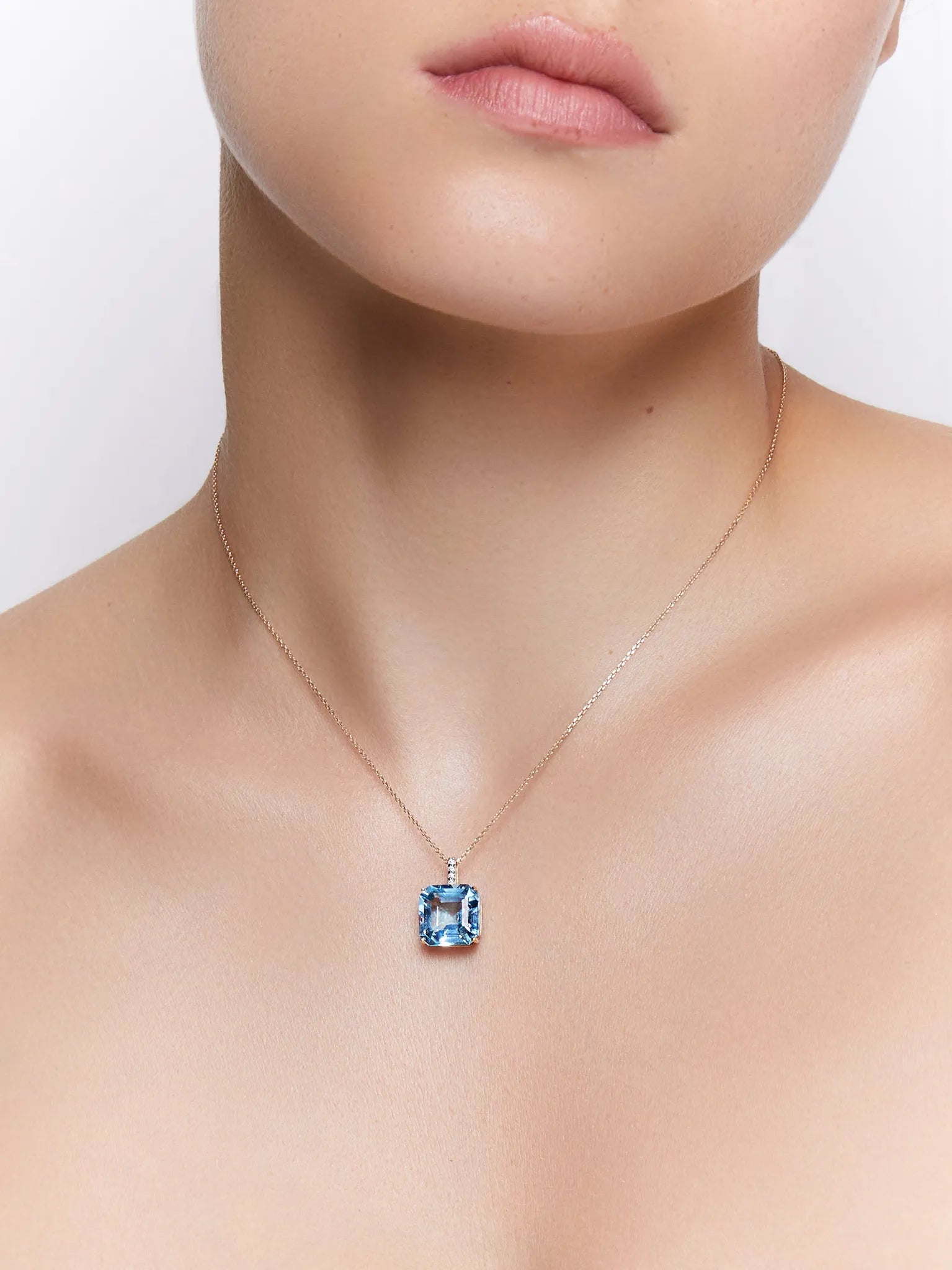 14kt Asscher Cut Swiss Blue Topaz Necklace — фото 7