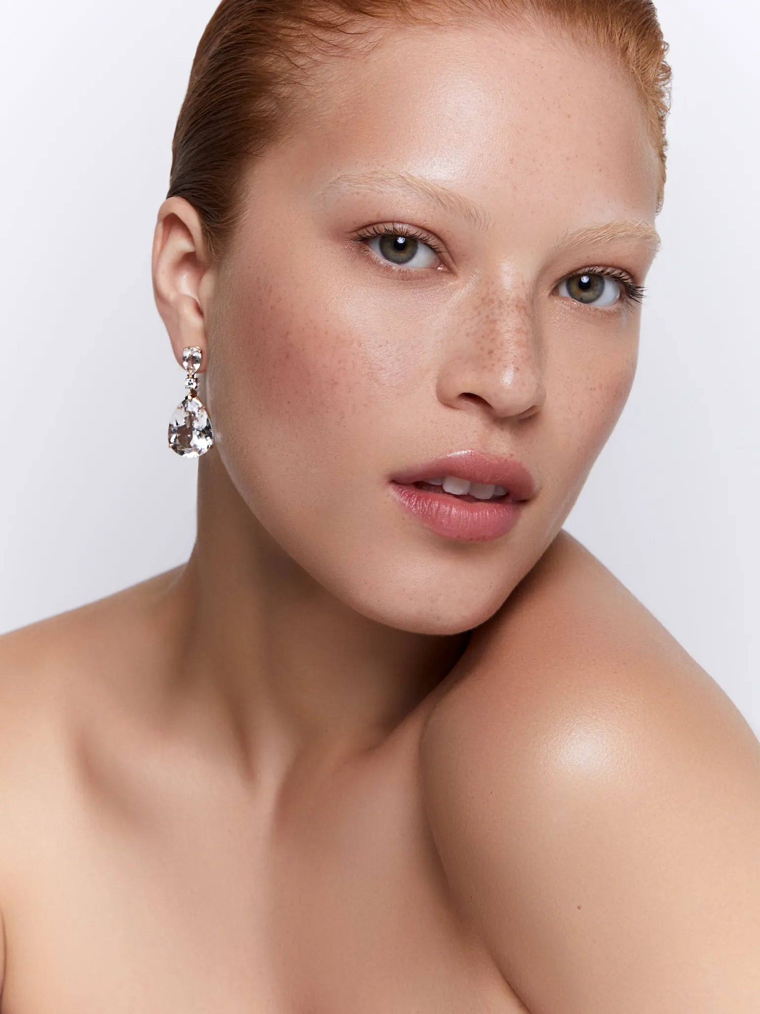 14kt White Topaz Sophia Earrings — фото 3