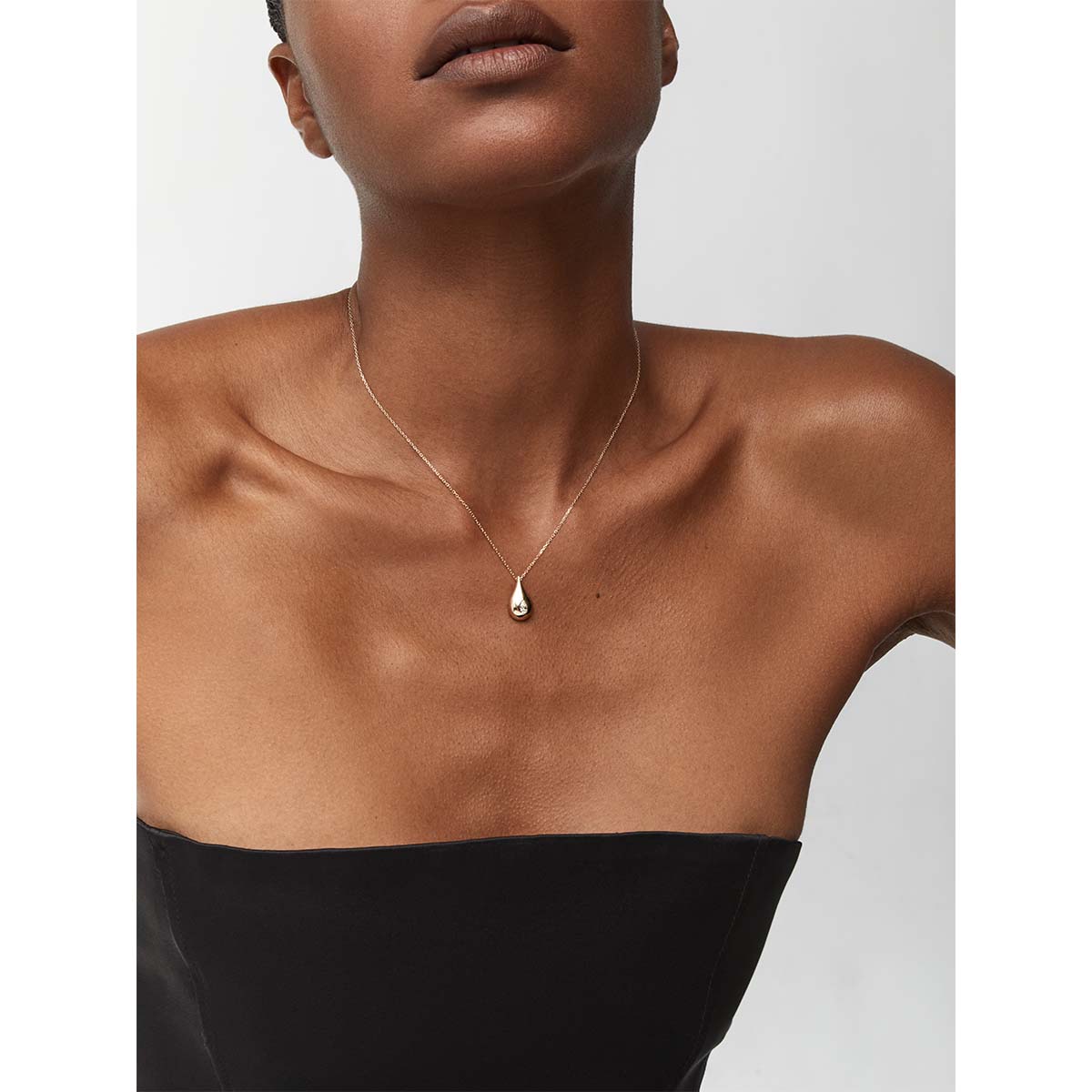 14kt Diamond Water Droplet Necklace — фото 3