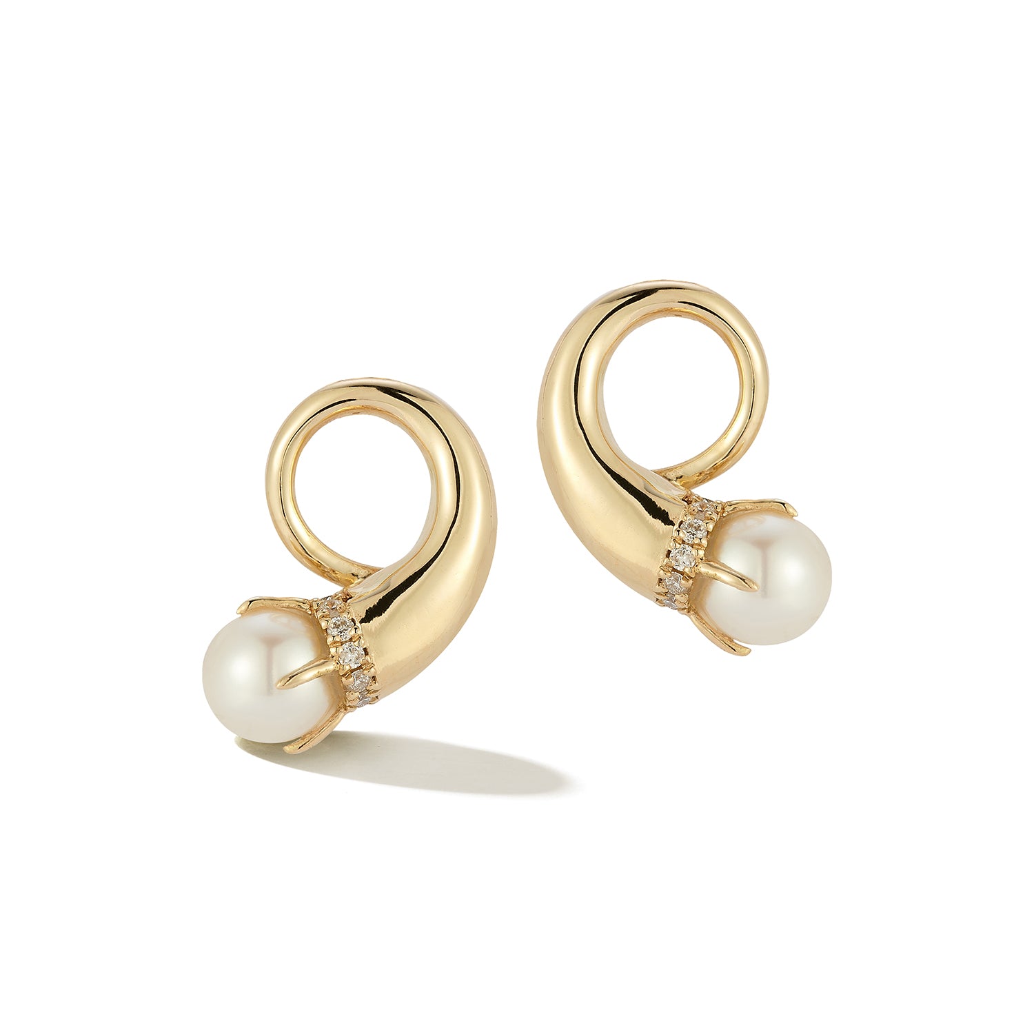 14kt Pearl Cornucopia Earrings