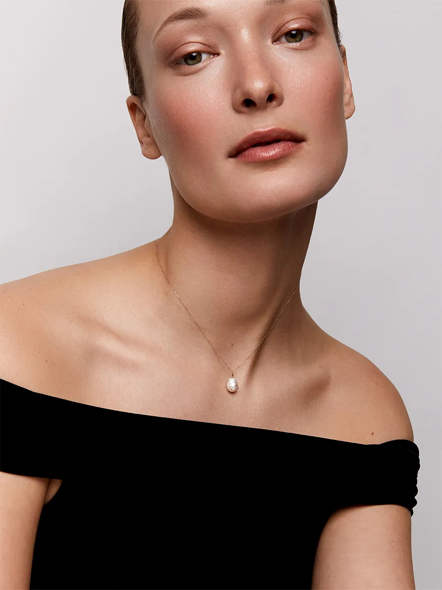 14kt Scattered Diamond Bezel Baroque Pearl Necklace — фото 3