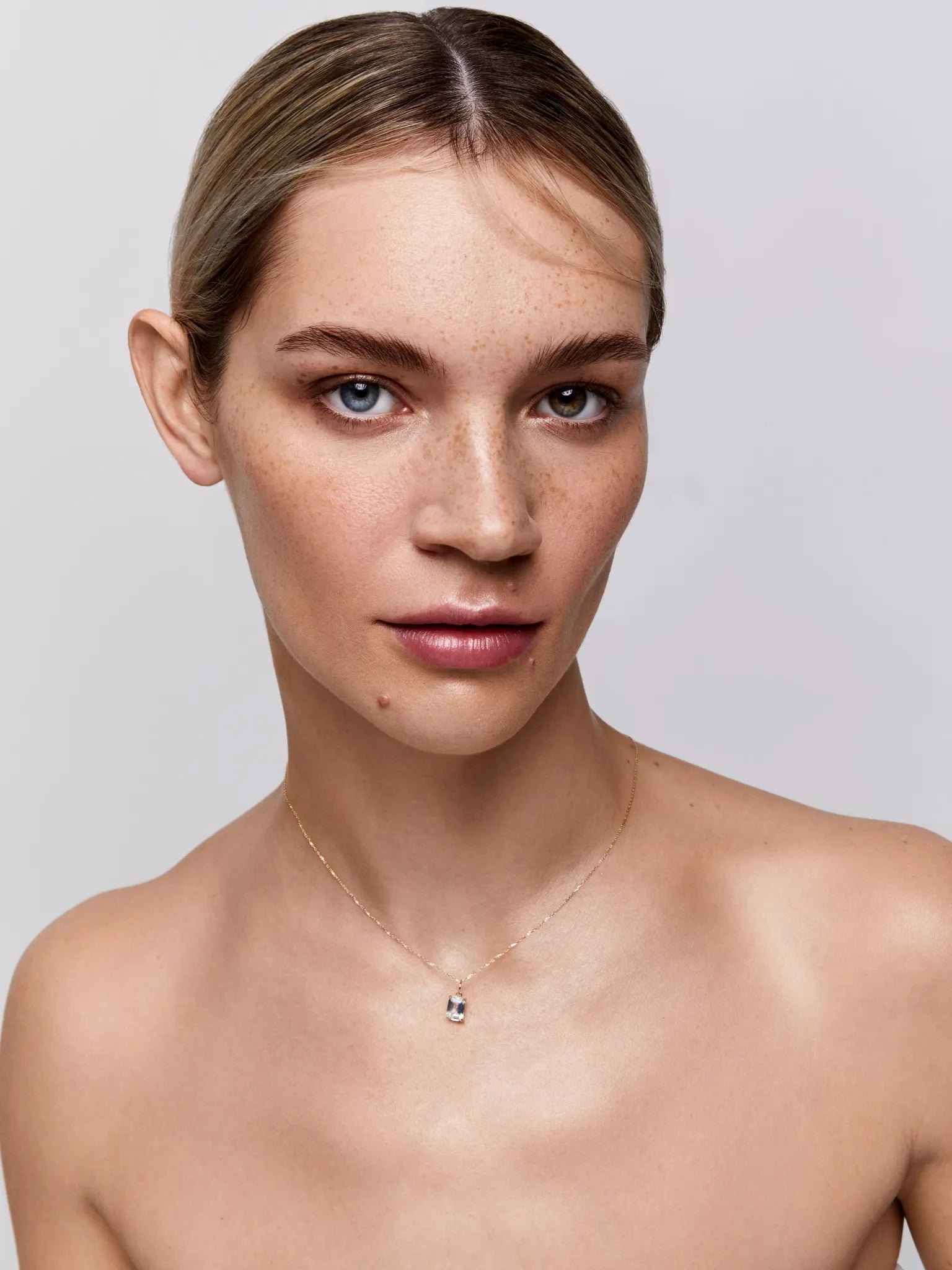 14kt Emerald Cut Green Amethyst Necklace — фото 2