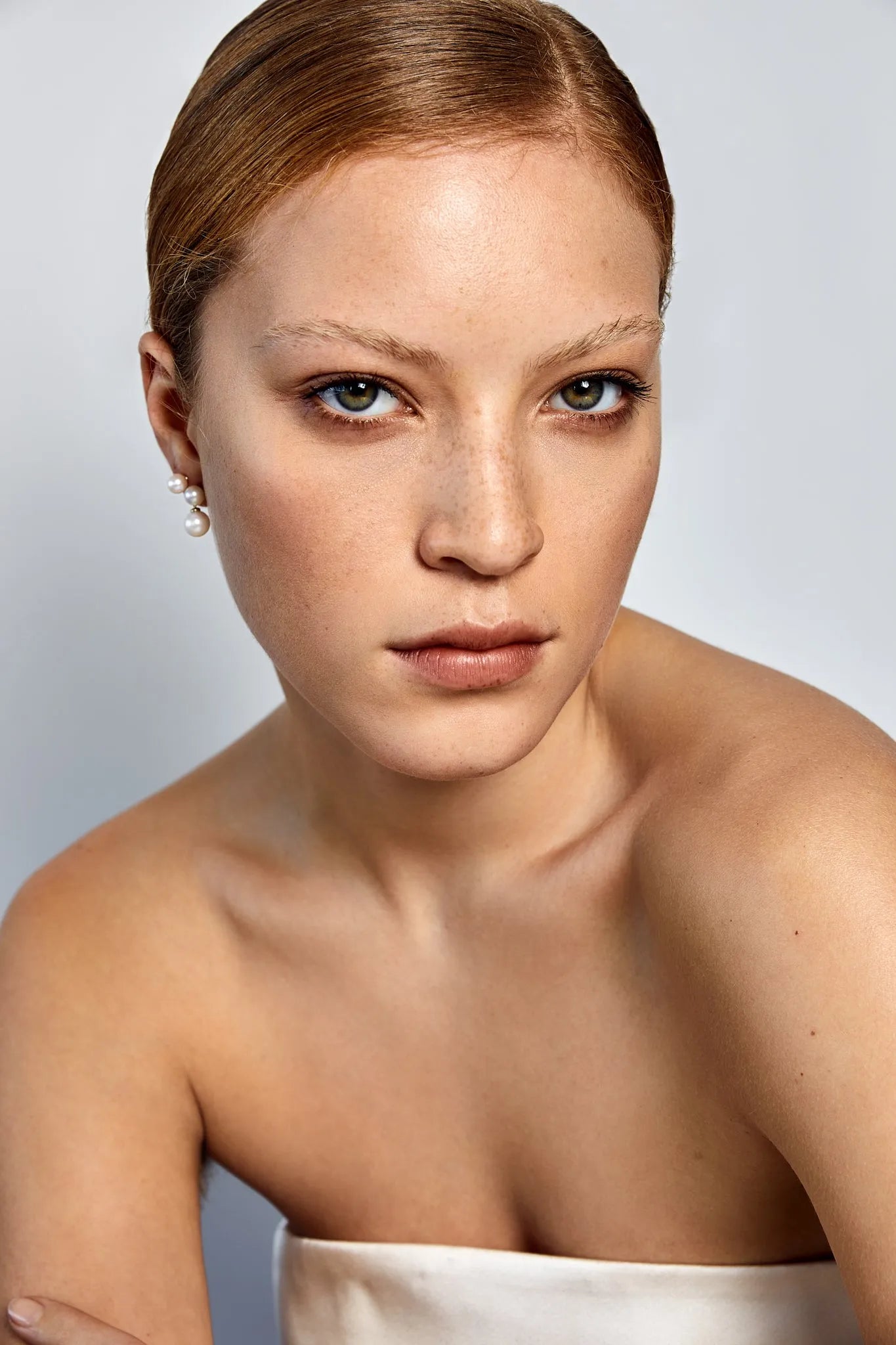 14kt Duo Pearl Dot Drop Earrings — фото 2