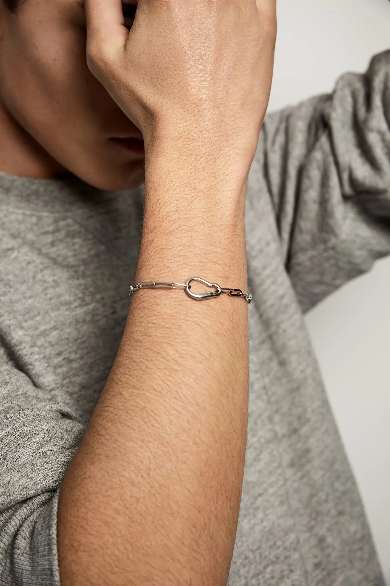 Carabiner Bracelet — фото 2