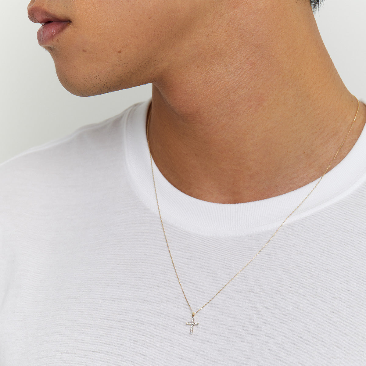 14kt Small Men's Diamond Cross Necklace — фото 4