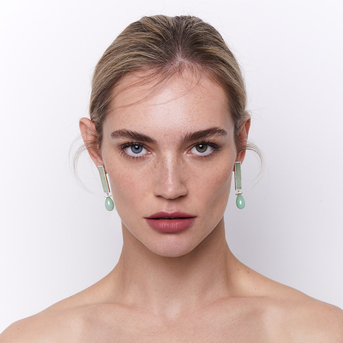 14kt Jade Exclamation Earrings — фото 3