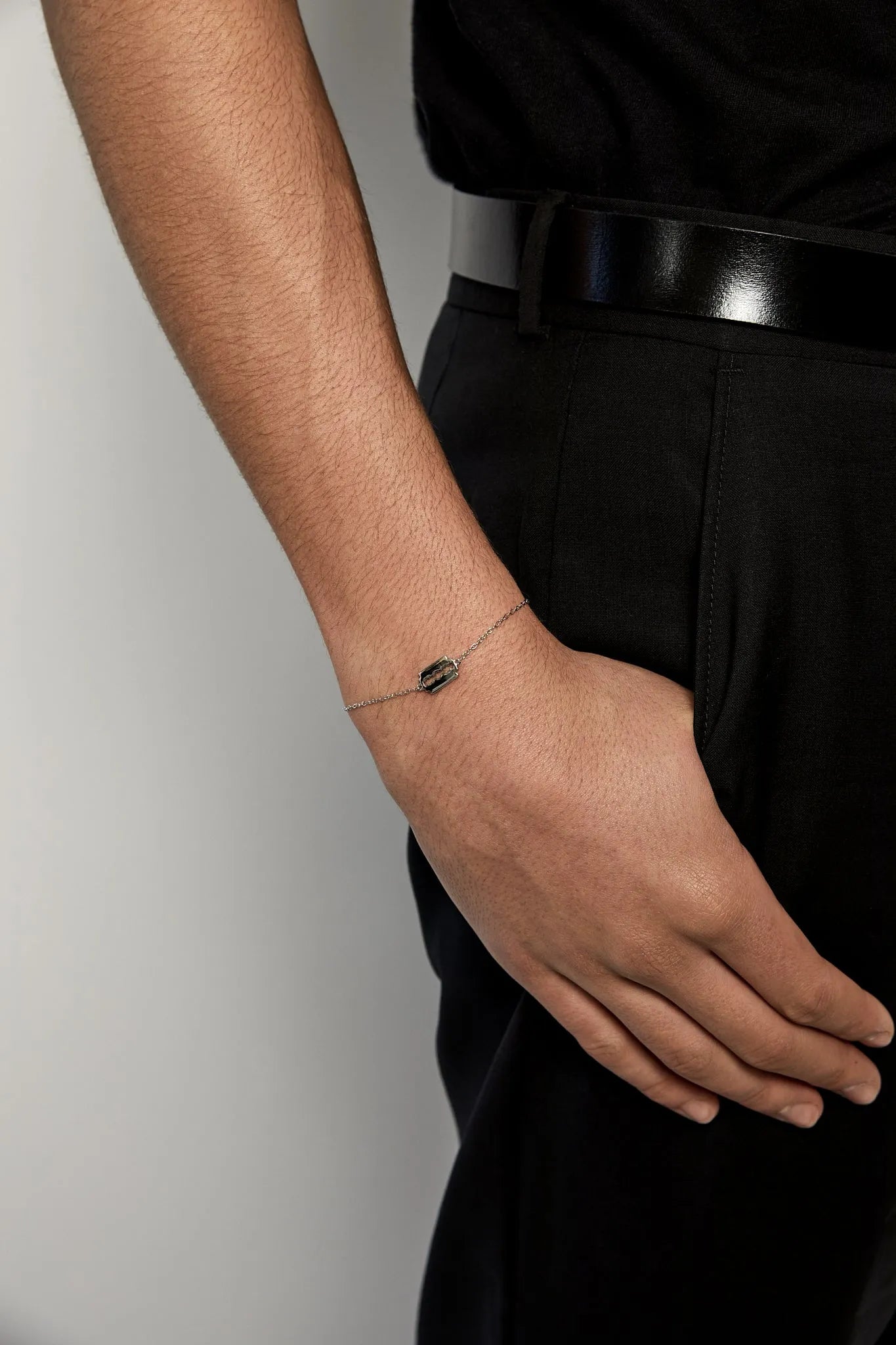 Mini Razor Blade Bracelet — фото 2