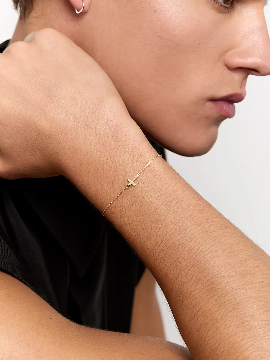 14kt Mini Cross Bracelet — фото 4