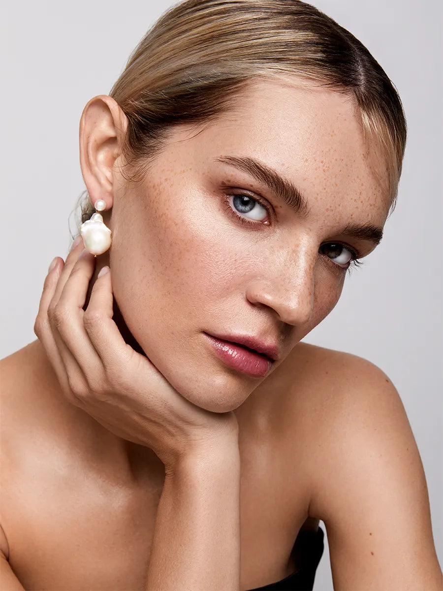 Duality Pearl Drop Earrings — фото 2