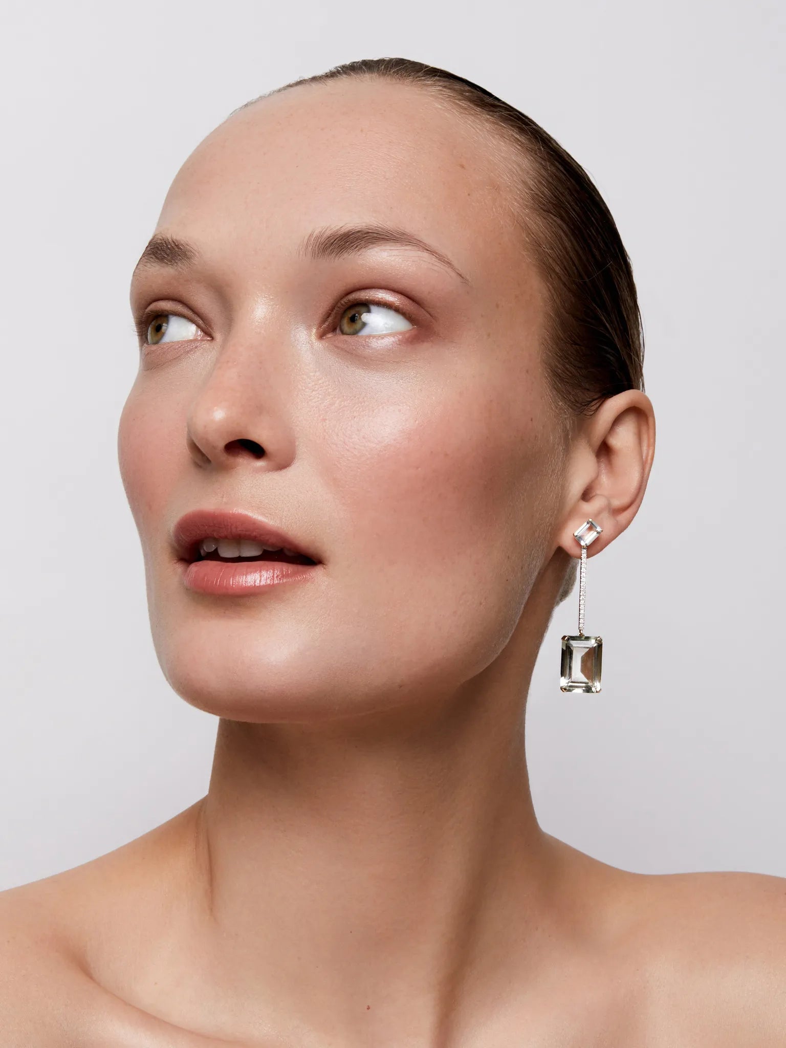 14kt Gold Mint Green Earring — фото 2