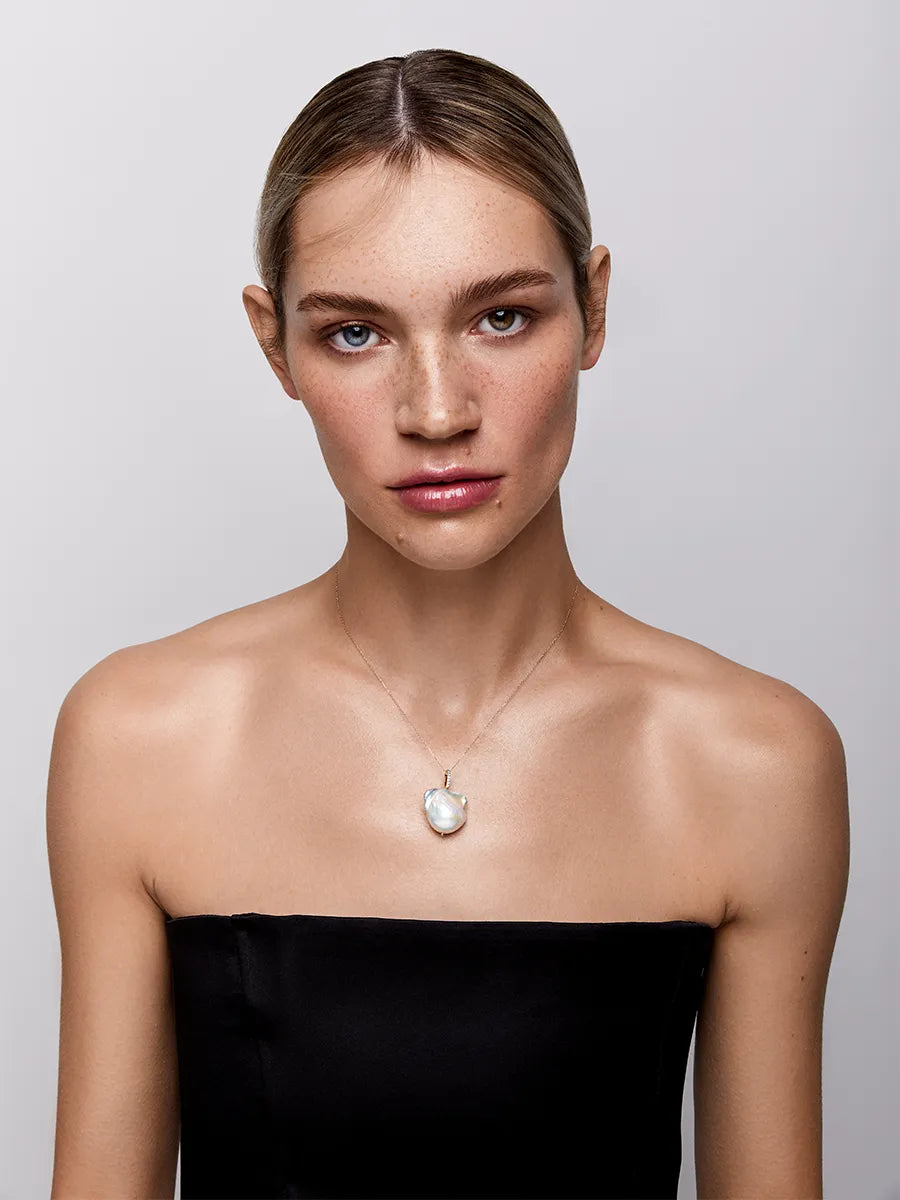 14kt Gold and Diamonds Baroque Pearl Necklace — фото 2