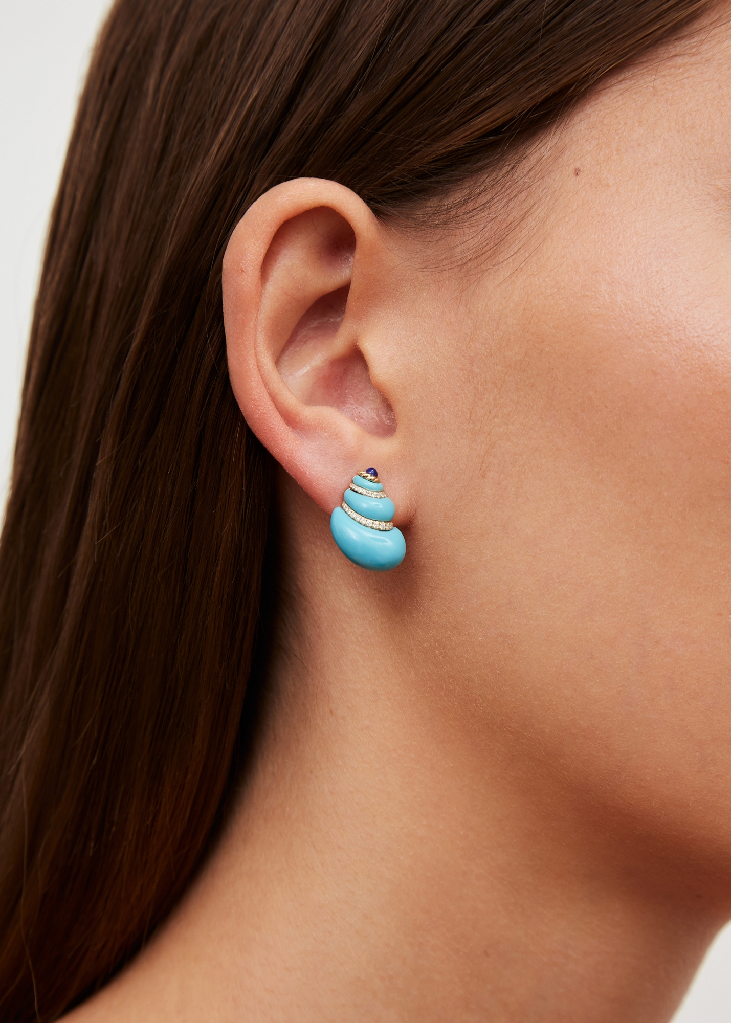 PAIRE DE MINI BOUCLES D’OREILLE COQUILLAGE TURQUOISE OR JAUNE — фото 3