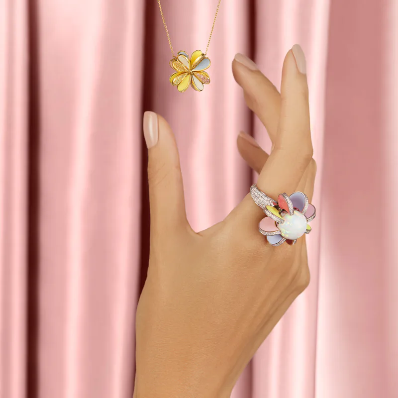 Galaxy Ring