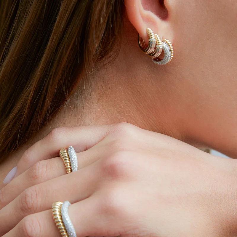 PAIRE DE CRÉOLES BOUÉES VAGUE DIAMANTS 2 ORS