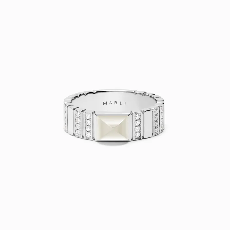 Cleo 2 Link Diamond Ring