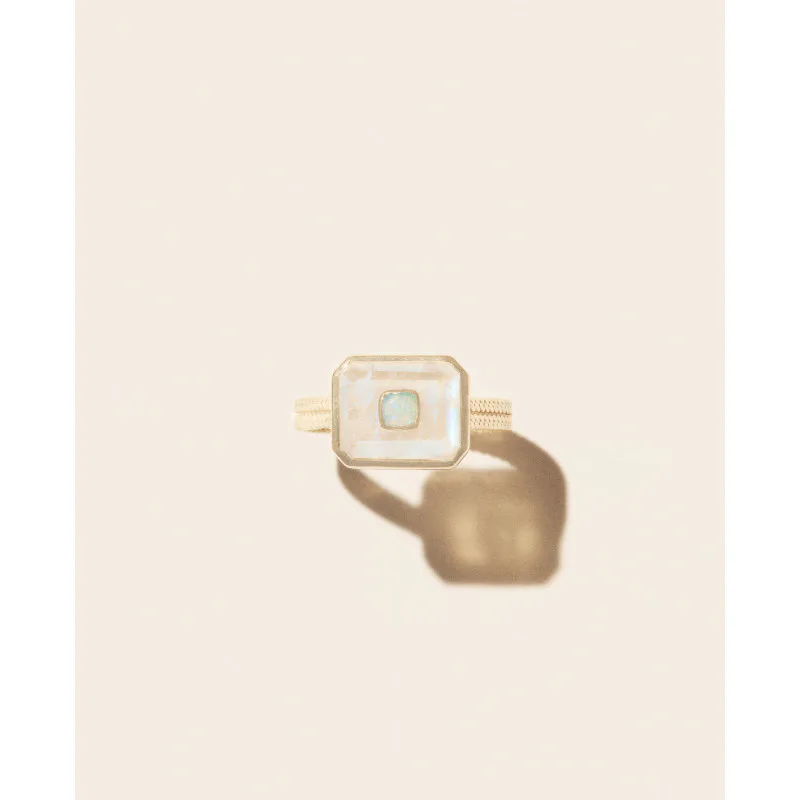 ANTON N°1 MOONSTONE