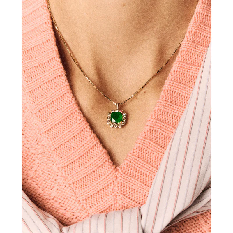 ROBIN GREEN CHALCEDONY