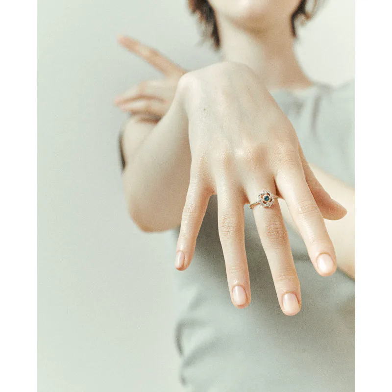 BETTINA DIAMOND