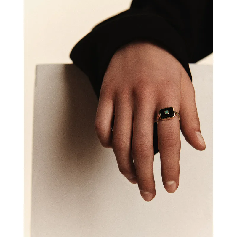 ANTON N°1 BLACK ONYX