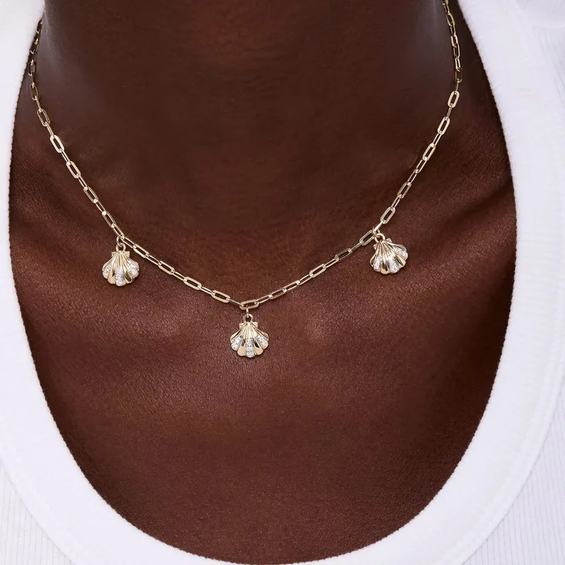 14kt 3 Petite Venus Shell Necklace