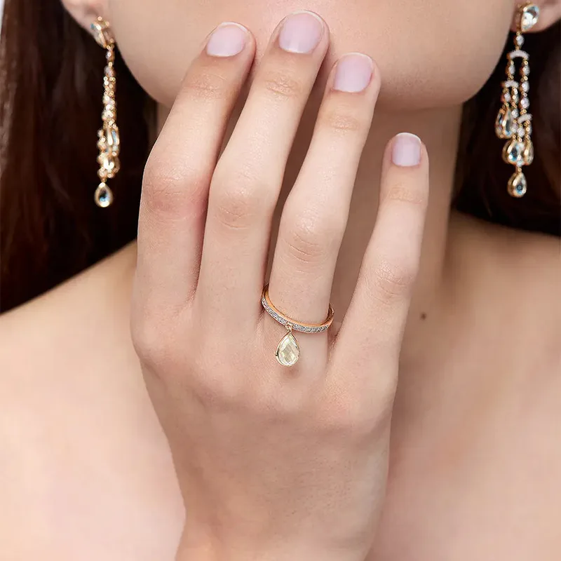 14kt Green Amethyst Pear Dangle Ring