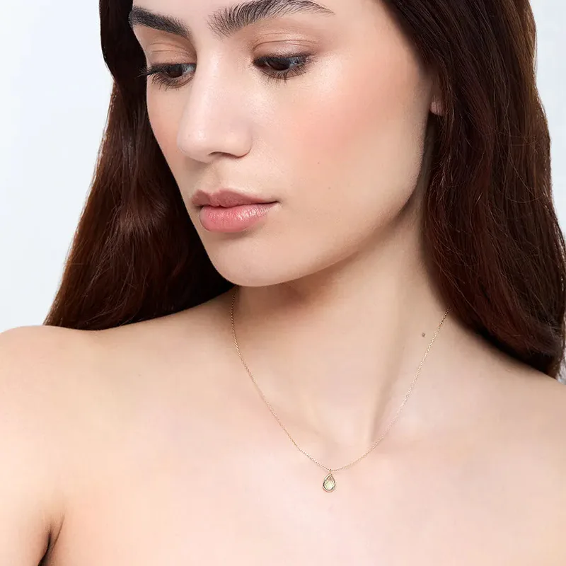14kt Green Amethyst Bezel Pear Drop Necklace