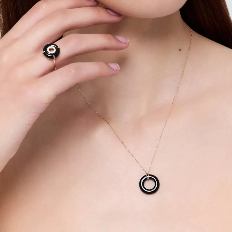 14kt Onyx Donut Necklace