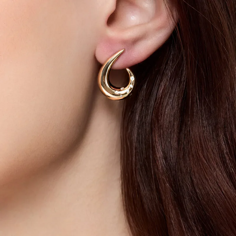 14kt Curl Earrings